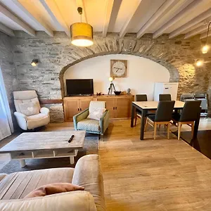 https://la-grange-de-saint-lary.midi-pyreneeshotels.com