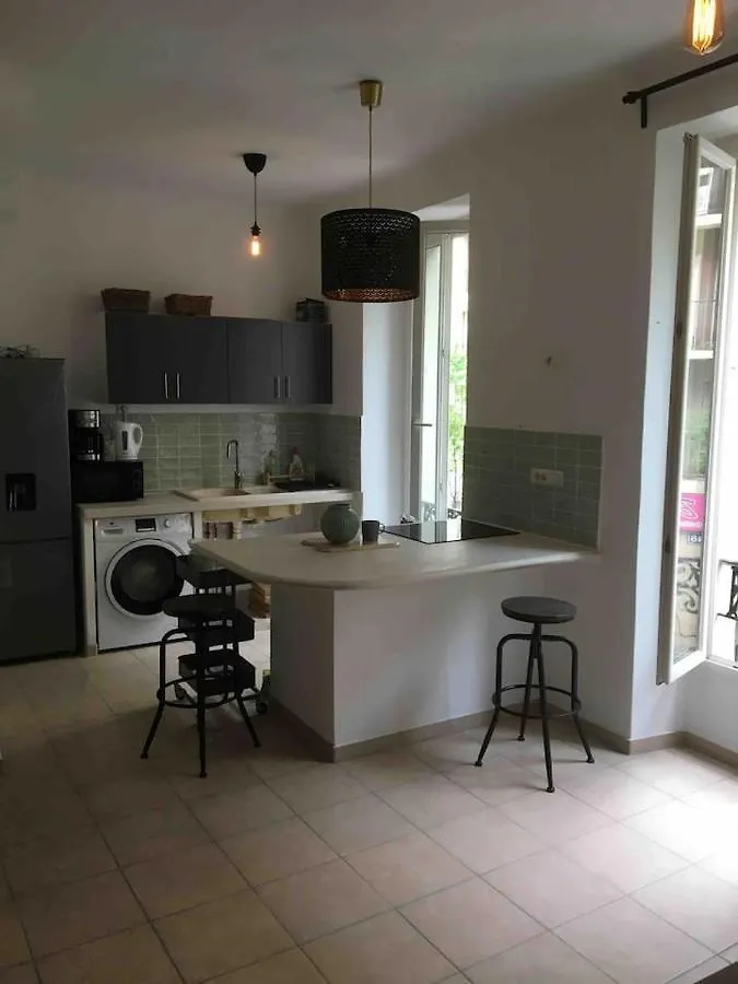 Apartment Terrasses Du Port 5 Mn, T2 Moderne Tout Equipe 5 Couchages Marseille France